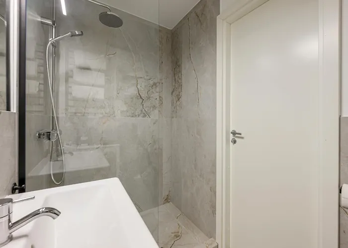 Apartment Newly Renovated 1-bedroom In The Heart Of Tallinn